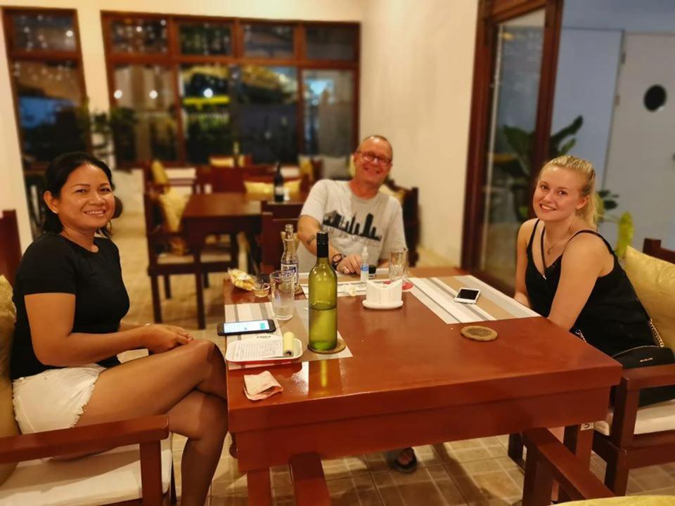 Alona Vikings Lodge 1 Panglao Exteriér fotografie